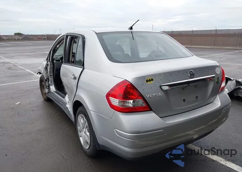 2011 Nissan Versa 1.8S from USA, damaged, VIN 3N1BC1AP6BL422574